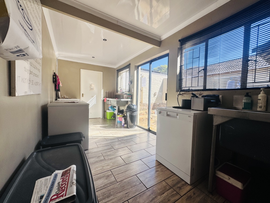13 Bedroom Property for Sale in Wilkoppies North West